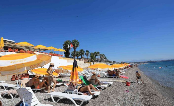 Büyükşehir’den Konyaaltı Sahili’ne yeni bir sosyal tesis