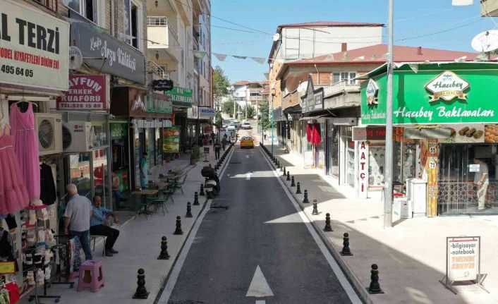 Çeşme Sokak yeni görünümüne kavuştu