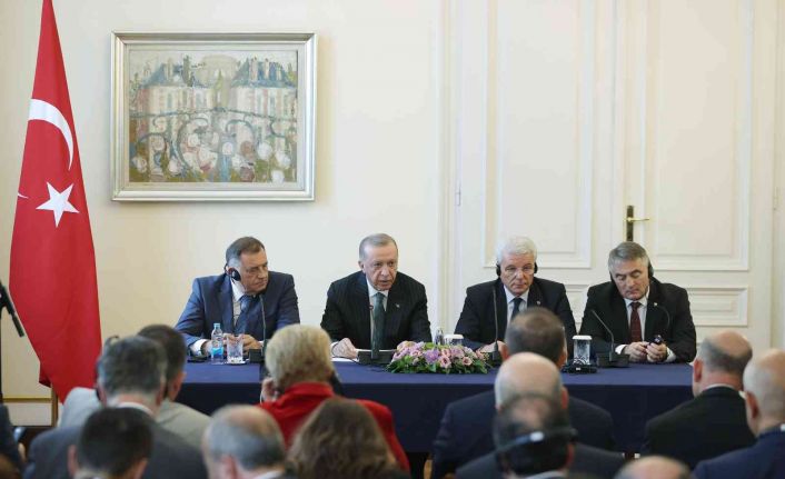 Cumhurbaşkanı Erdoğan: “Türkiye-Bosna Hersek arasında kimlik kartı ile seyahat yapılabilecek”