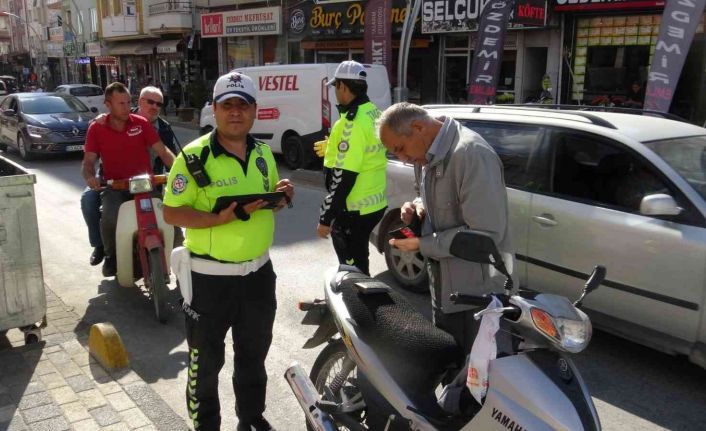 Denetime takılan 63 motosiklet sürücüsüne yaklaşık 85 bin lira ceza kesildi