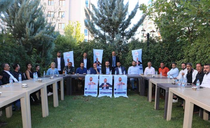 DTSO Başkan adayı Karagöz: "Ticaret odası esnafın, sanayicinin, üreticinin sorunlarına çözüm bulduğu bir kurum olmalıdır”