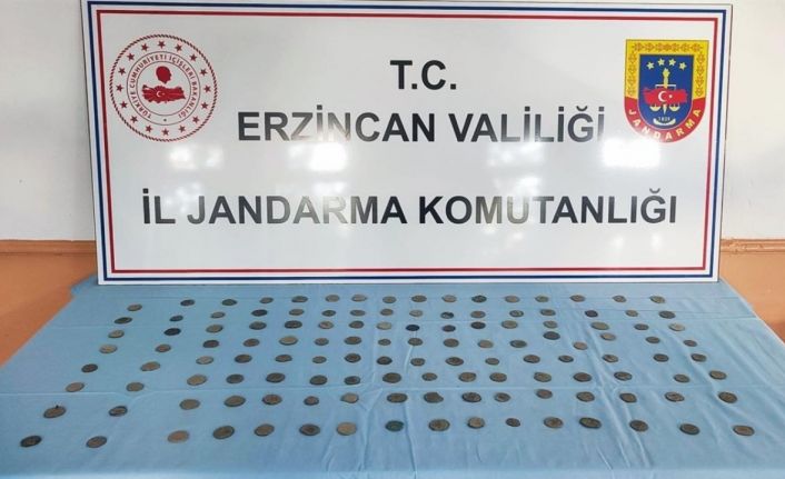 Erzincan’da 129 adet sikke ele geçirildi