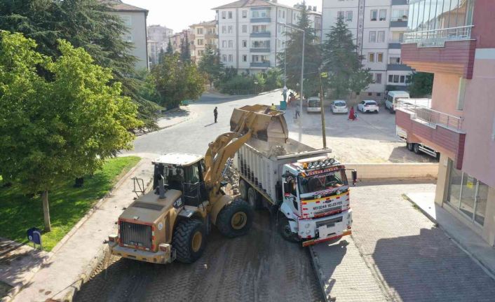 Esentepe Mahallesi’nde sıcak asfalt serimi ve altyapı yenileme çalışması yapılacak