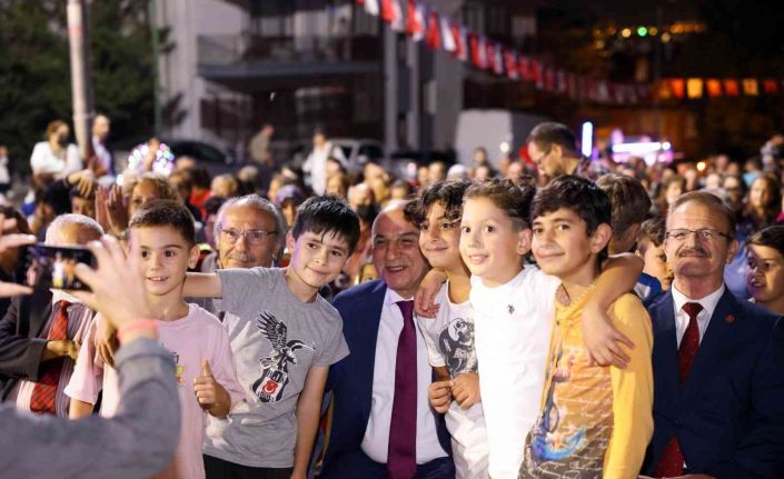 Eylül serinliğinde gönülleri ısıtan konser