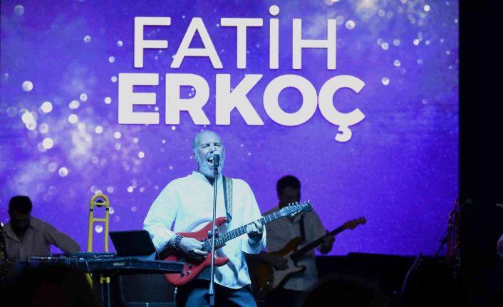 Fatih Erkoç 36 yıl sonra yeniden Altın Güvercin sahnesinde olmanın heyecanını yaşadı