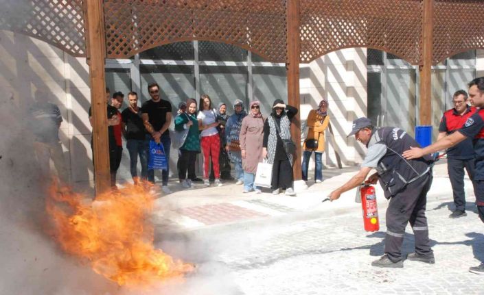 Gediz Belediyesi personeline yangın tatbikatı