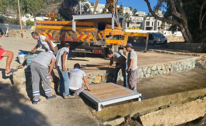 Halk plajlarında çalışmalar aralıksız sürüyor