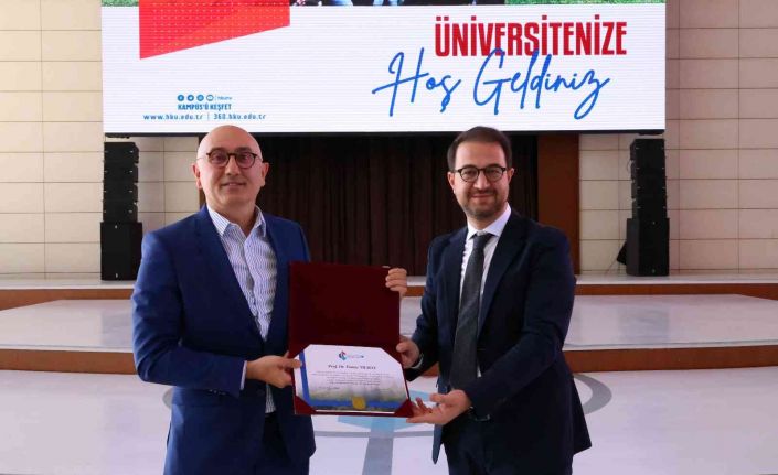 Hasan Kalyoncu Üniversitesinde bin 500’e yakın öğrenci üniversite hayatına adım attı