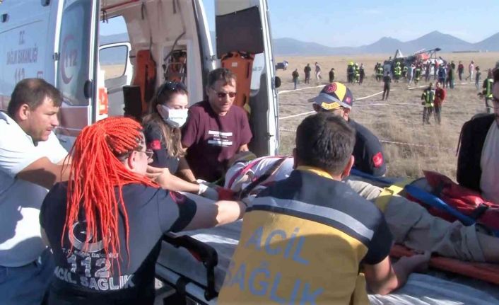 Helikopter kazası sonrası yaşanan zamana karşı yarışın yeni görüntüleri ortaya çıktı