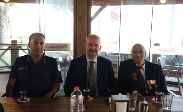 Kaymakam Kantay, gazilerle kahvaltıda buluştu