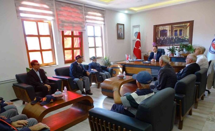 Kaymakam Tosun: ”Şehit ailelerimizin ve kahraman gazilerimizin her zaman yanındayız”