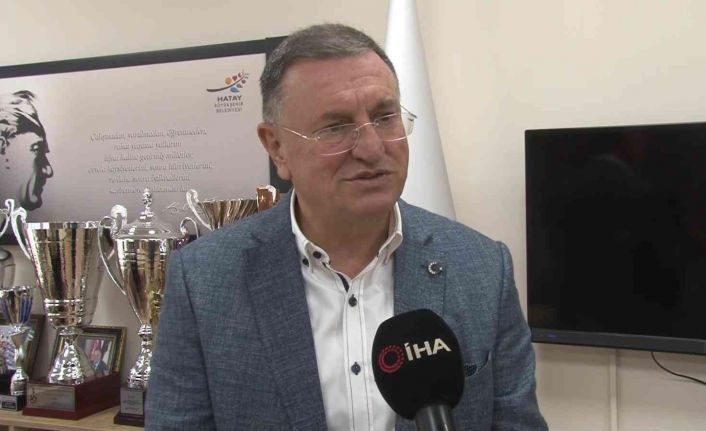 Lütfü Savaş: "Transfer yapacağız ama takım yetersiz diye değil, alternatifi arttırmak için"