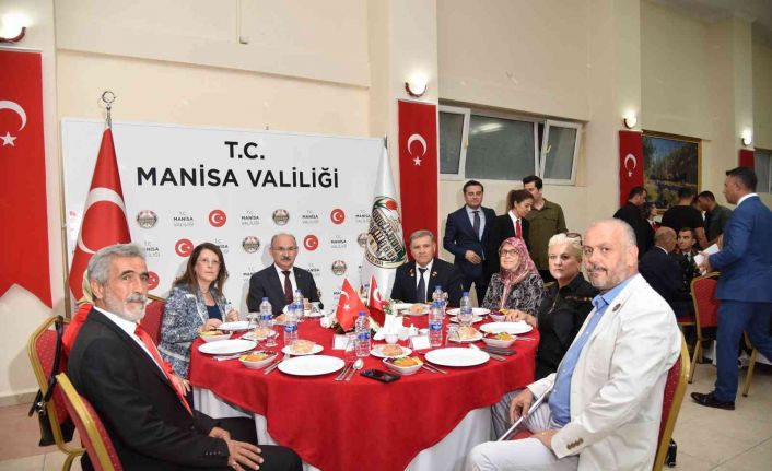 Manisa Valiliğinden gaziler onuruna yemek