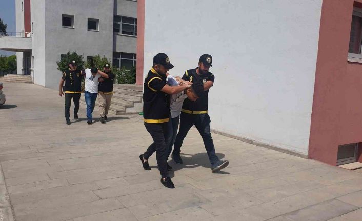Motosikletli kapkaç zanlıları tutuklandı
