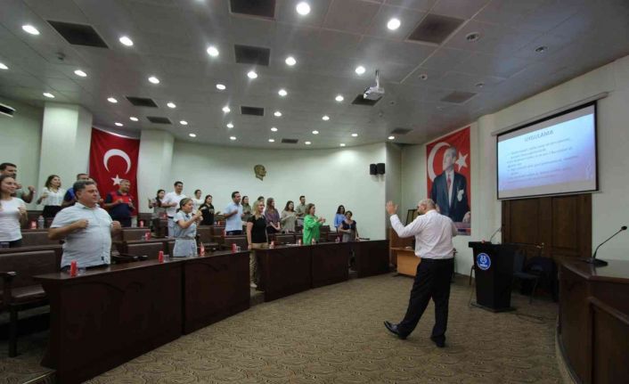 Nazilli Belediyesi personeline ‘kurum içi iletişim’ semineri verildi