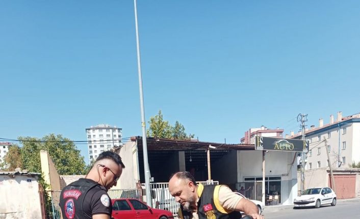 Polisten ’kuş’ grubu araçlara ve motosikletlere denetim