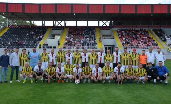 Tavşanlı’da Gemçlikspor ve Moymulspor birlikte sezon açılışı gerçekleştirdi