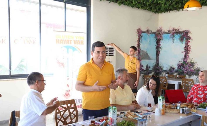 Tütüncü, çölyaklı  ailelerle buluştu