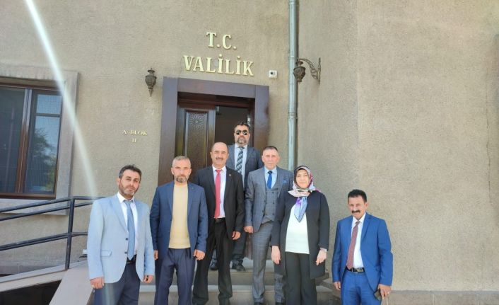 UMFED çalışmalarını ’maddeye değil hayata bağlan’ sloganıyla yürütüyor