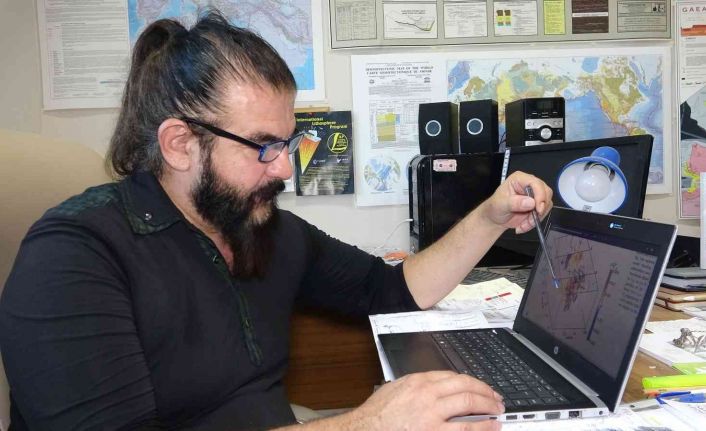 Van Gölü ile İran sınırı arasındaki bölgede çok yüksek kırılma alanları keşfedildi