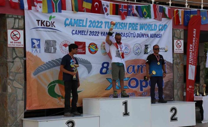 Yamaç Paraşütü Ön Dünya Kupası XC Open Yarışları birincileri ödüllendirildi