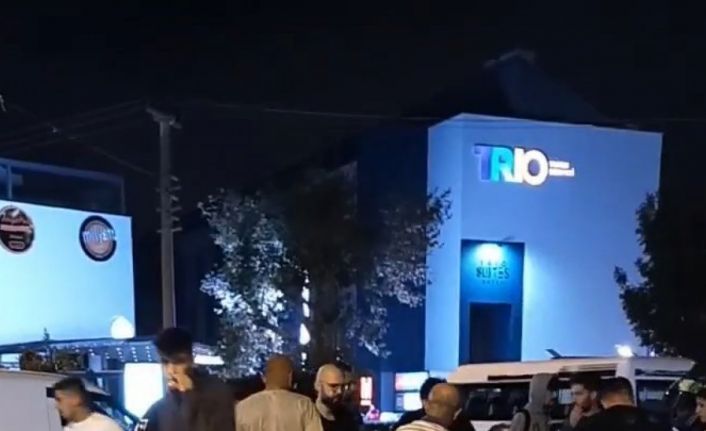 Yaralı sürücüye ilk yardımı vatandaşlar yaptı