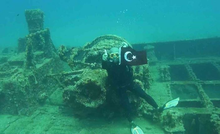 Yunanlılara kafa tutan Türk balıkçı, Çanakkale Savaşları’ndan kalma ‘Lundy’ batığına daldı