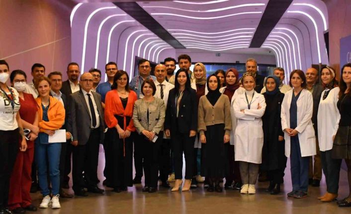 14 branşın multidisipliner çalıştığı pelvik taban merkezi açıldı