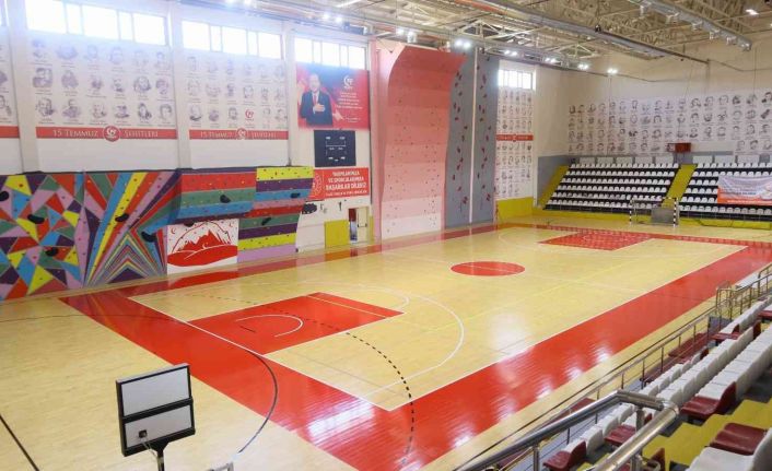 15 Temmuz Spor Salonu’nda bakım onarım çalışmaları sona erdi