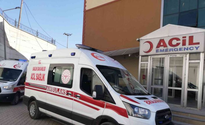 Adıyaman’da beton mikseri devrildi: 1 ölü