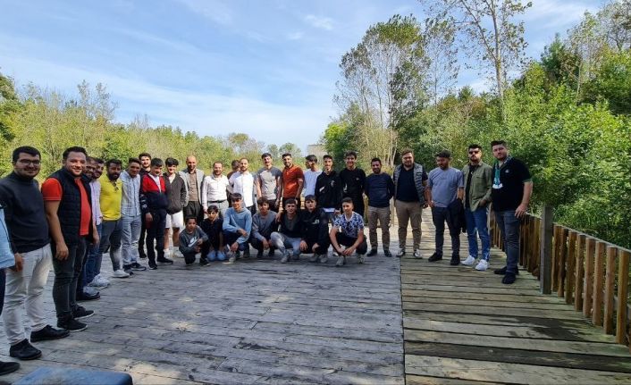 Ağrılı gençler Sakarya’nın güzelliklerine hayran kaldı