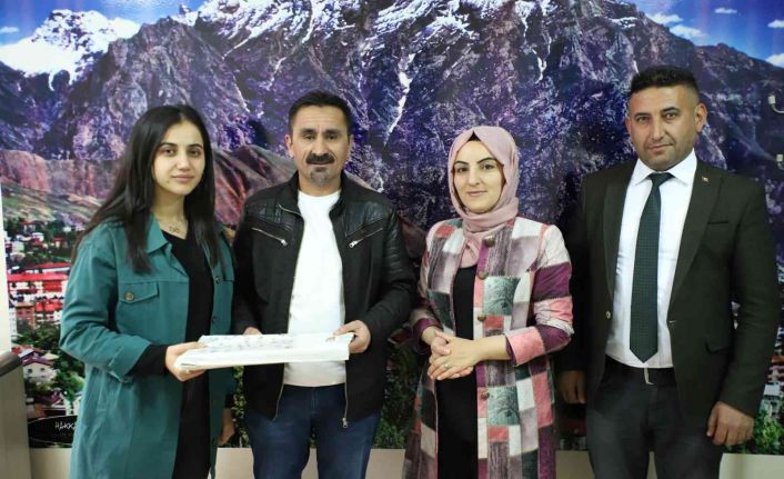 AK Parti heyetinden İHA muhabiri Feyzullah Taş’a ziyaret