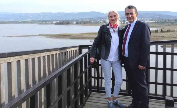 Altınova’nın yeni emniyet müdürü kuşları izledi