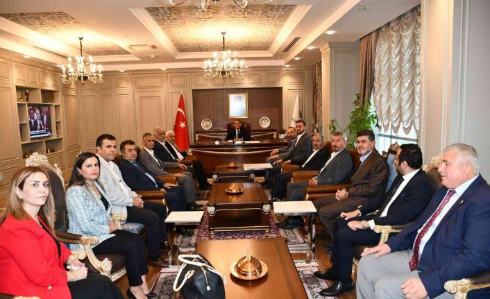 ATSO yönetimi, Vali Çuhadar ve Başkan Kılınç ile bir araya geldi