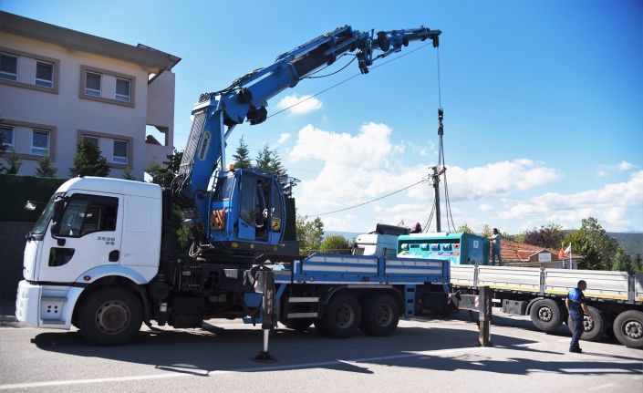 Başiskele’de 6 noktaya mobil atık merkezi kuruldu
