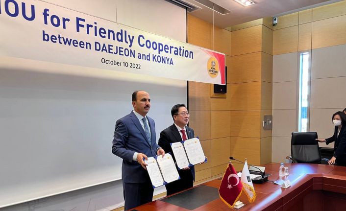 Başkan Altay: “Konya olarak, yerel yönetim modelimizle dünya vizyonu ortaya koyuyoruz”