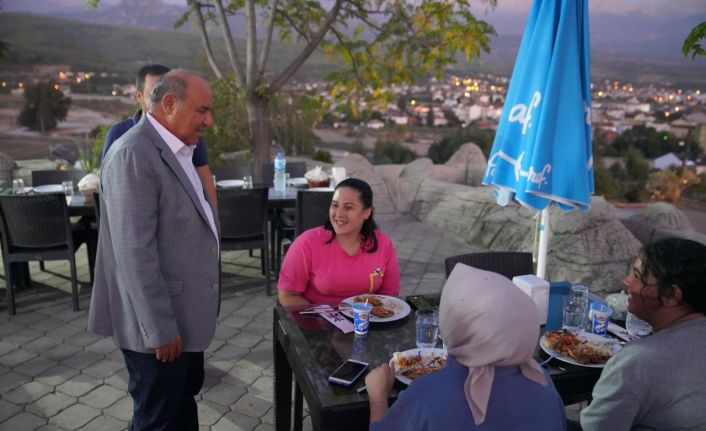 Başkan Otgöz, üniversite gençliği ile buluştu