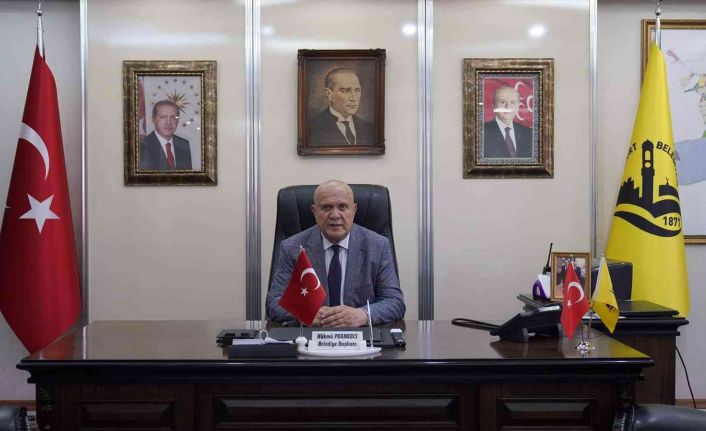 Başkan Pekmezci: “29 Ekim 1923 tarihinde Cumhuriyet’in ilan edilmesiyle taçlandırılmış ve tarihe adını altın harflerle yazdırmıştır”