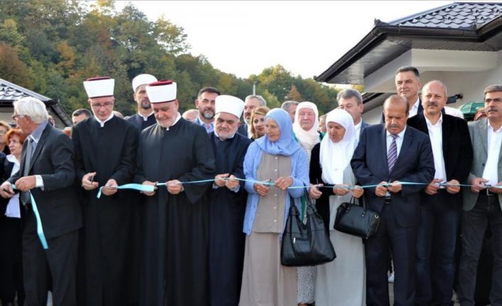 Bosna Hersek’te “Srebrenitsa Anneleri” Bakım Evi açıldı