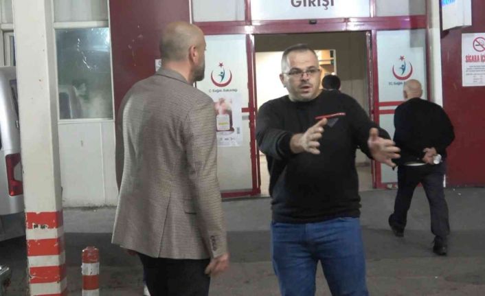 Bursa’da bir tekstil firmasında çalışan 50’den fazla işçi yemekten zehirlendi, hasta yakınları yemek şirketinin sahibine isyan etti