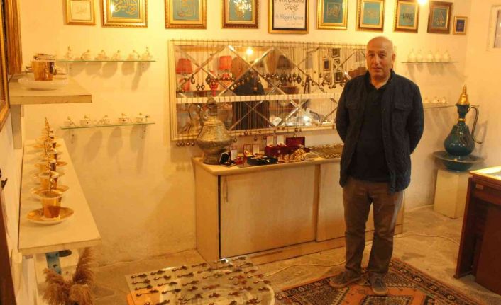 Çiniye değer kattı, altını çatlattı