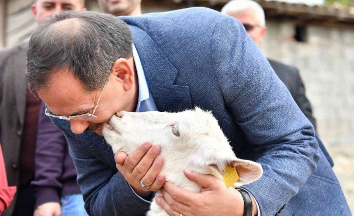 Demir: “Çiftçilerimizin her konuda yanındayız"