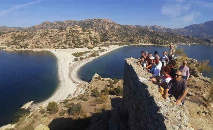 Doğaseverler, Latmos için yürüdü