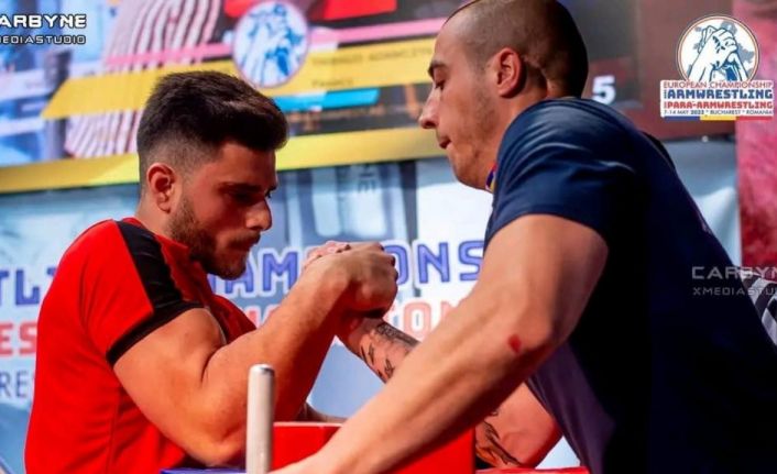 Dünya şampiyonu oldu