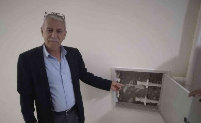 Elazığ’da 4 dairenin su sayacı çalındı, site yöneticinin tepkisi şaşırttı