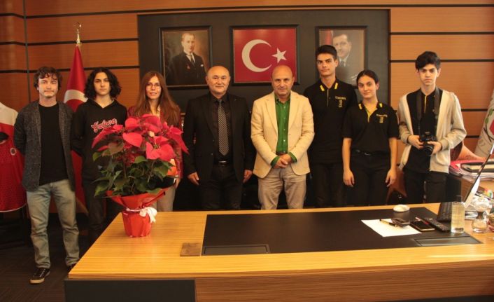 Gazeteci adayları sordu, Başkan Oral cevapladı