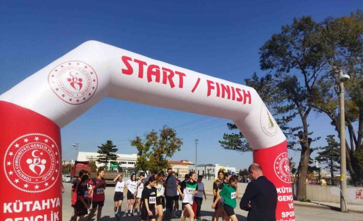 Gedizli sporculardan atletizm başarısı