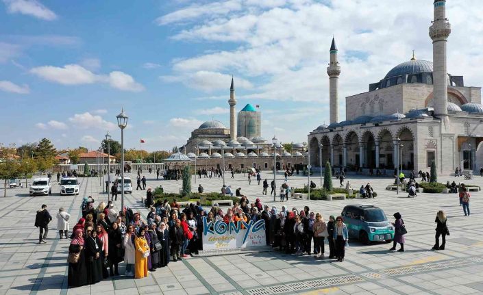 Gençler Kapadokya’da, kadınlar Konya’da