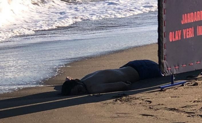 Giresun’da sahilde bir erkek cesedi bulundu