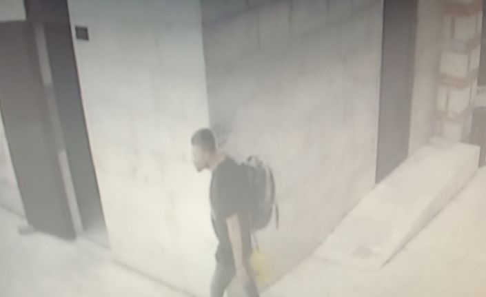 Hırsızlar caminin musluklarını 8’inciye çaldı, cemaat abdest alamıyor